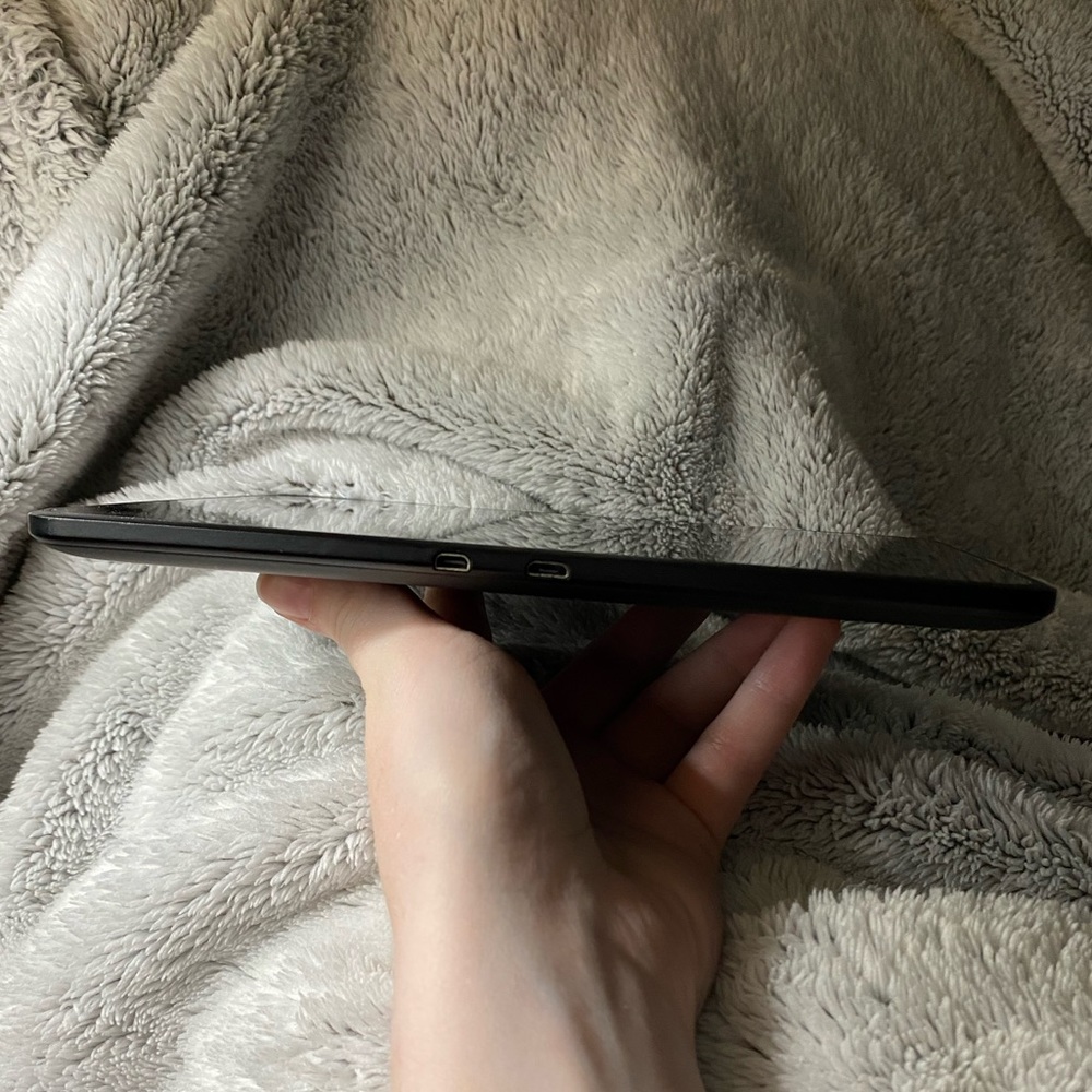 Kindle Fire HD 7” 16 GB - Picture 6 of 6